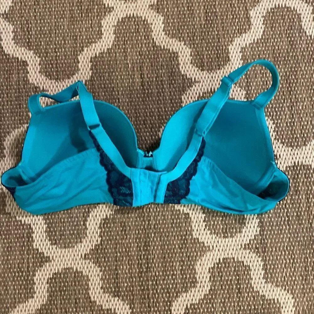Torrid Bra size 44D